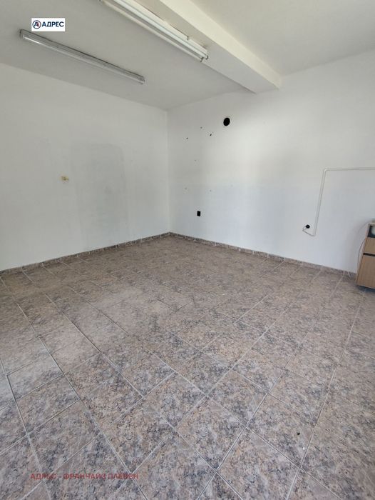 Къща в Плевен, област-гр.Пордим площ 230 цена 160000