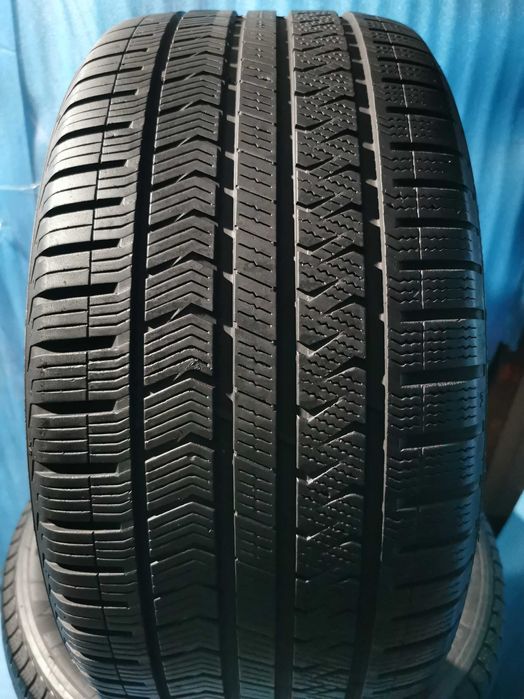 255 35 19 vredestein m+s o bucata