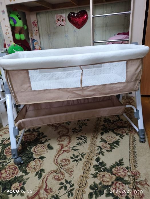 Продам кроватку.