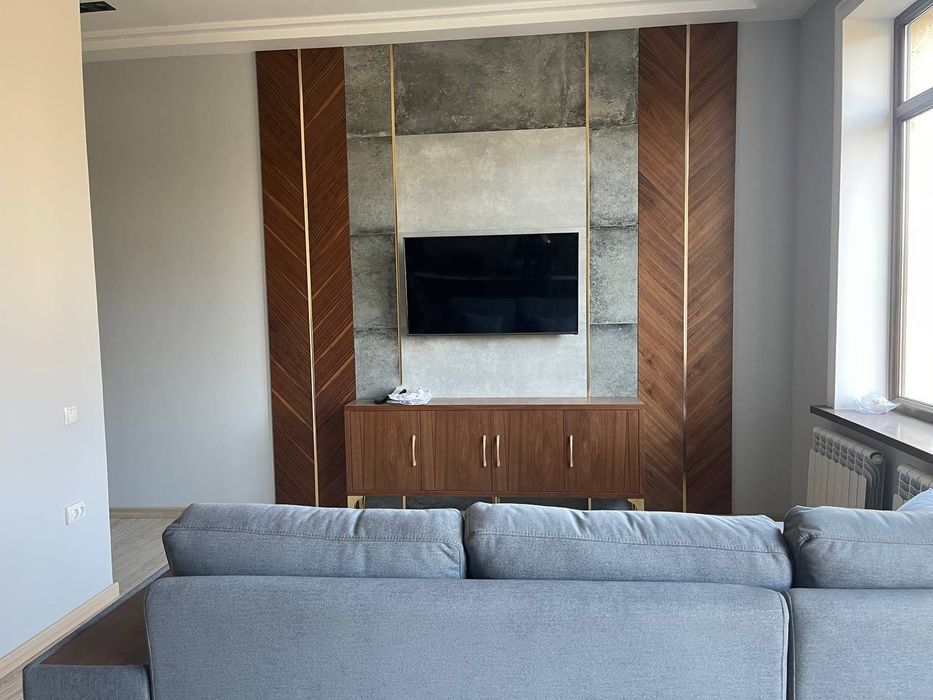 Срочно сдаётся Новостройка метро Буюк Ипак Йули 2-комната авторский ре