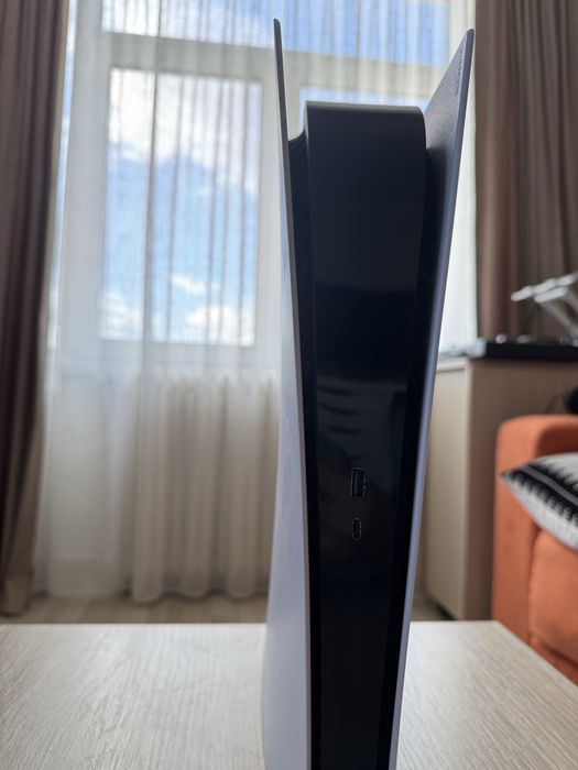 Bundle jocuri + charger PS5 Digital Edition C-Chasis 1TB