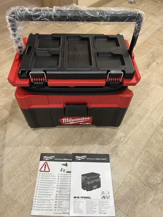 Прахосмукачка Мilwaukee M18 FPOVCL-0