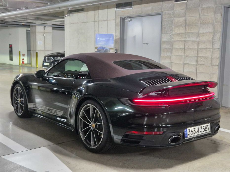 Porsche 911 Carrera Cabriolet Korean
