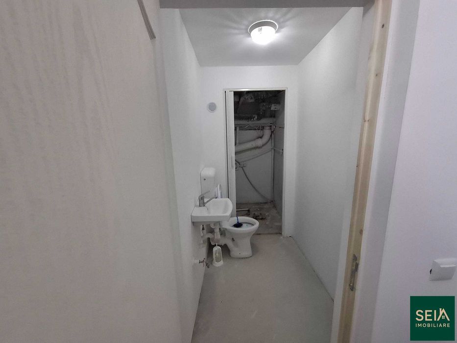 Spatiu comercial 210 mp de inchiriat – zona ultracentrala Bacau