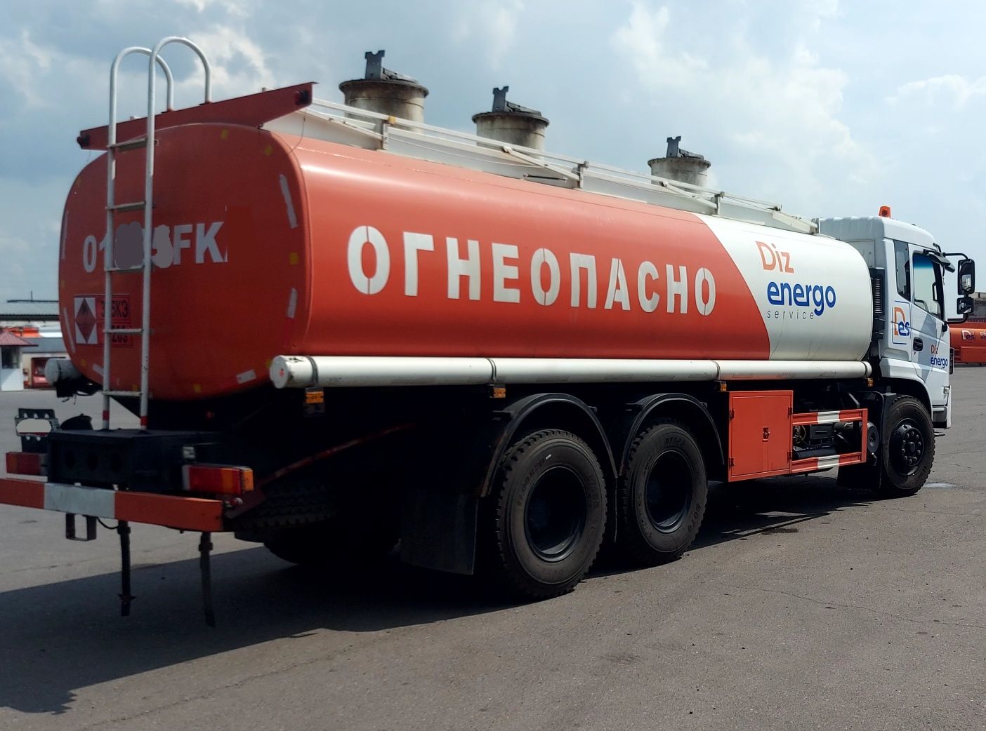 Бензавоз Dongfeng 20,0 куб