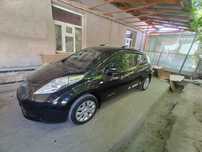 Электромобиль Nissan Leaf 2013