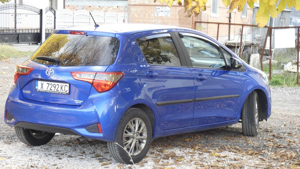 Toyota Yaris 2020г  40 000км