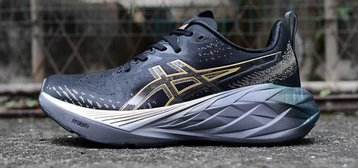 Нови мъжки маратонки Asics Novablast 4 Platinum размери 41,42,43