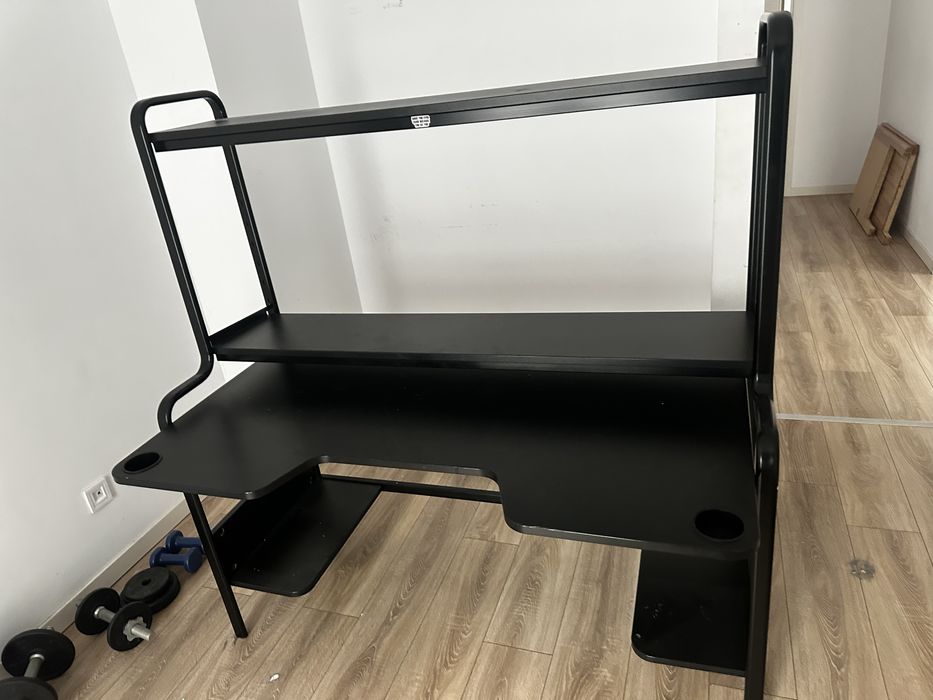 Birou Ikea de vanzare. 300 lei