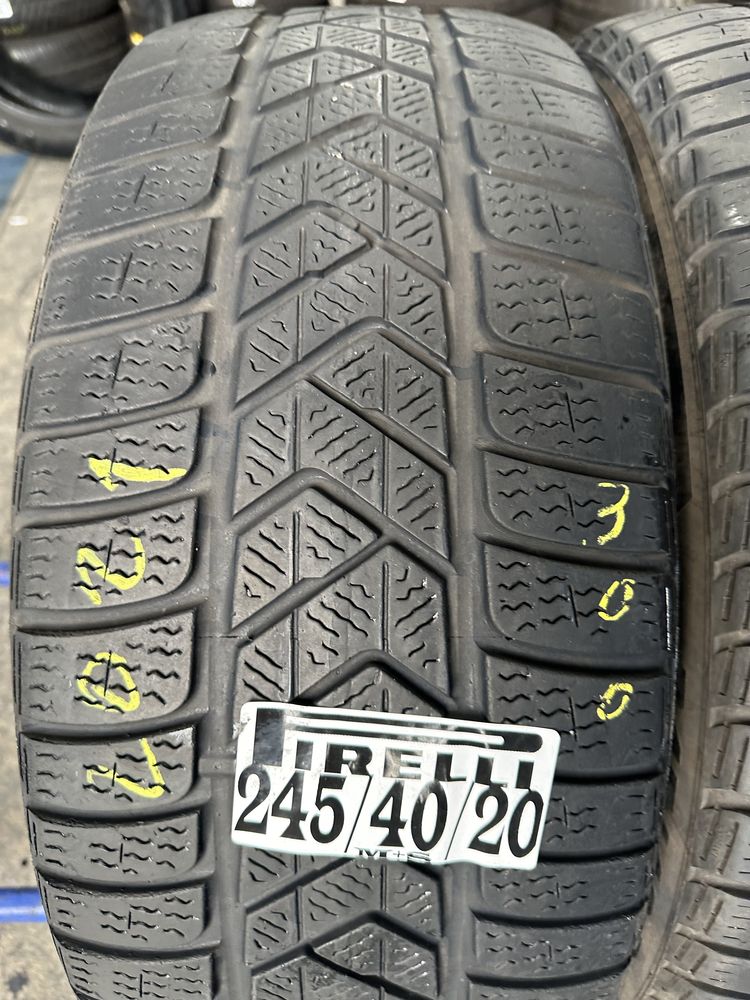 245/40/20 Pirelli M+S