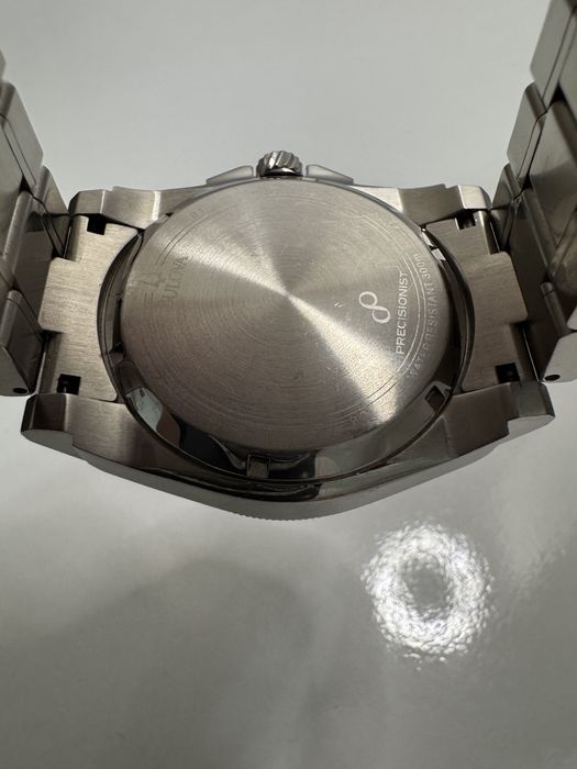 Ceas Bulova  Precisionist 96B131, quartz.