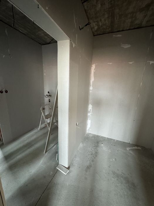 Двустаен апартамент широк център Плевен