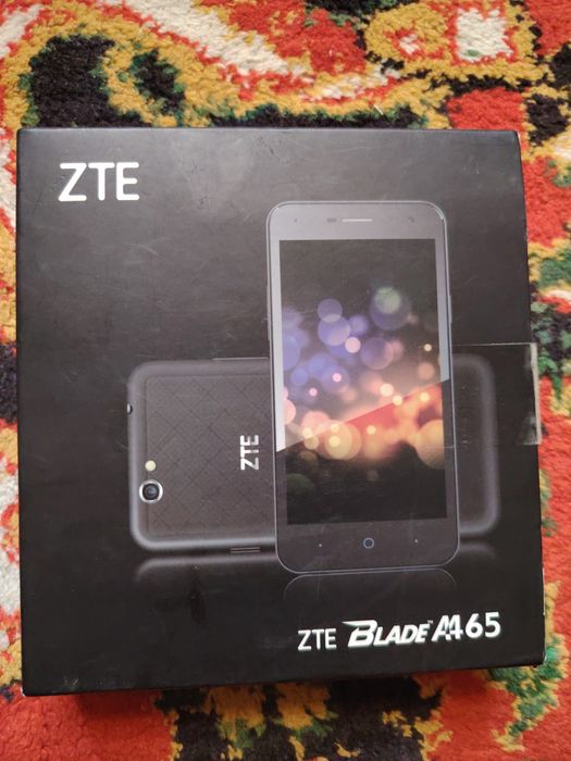 Арзон нархда телефон сотилади