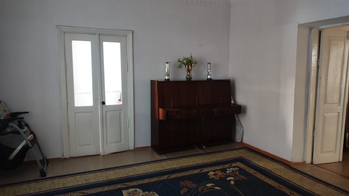Продаю дом район отличный