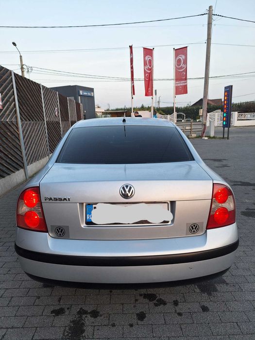 Vând autoturism W Passat