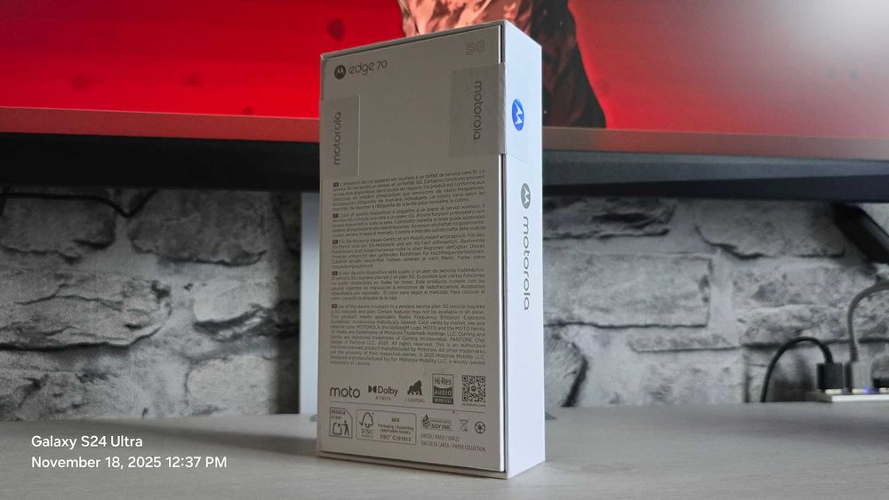 Нов, запечатан! Motorola EDGE 70 512GB/ 12GB RAM Grey