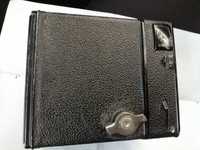 Vând aparat foto de colecție Kodac Box 620, an de fabricație 1936.