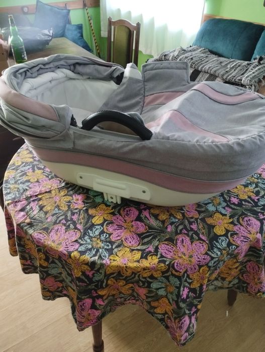 Бебешка количка Lorelli Mia 3 в 1