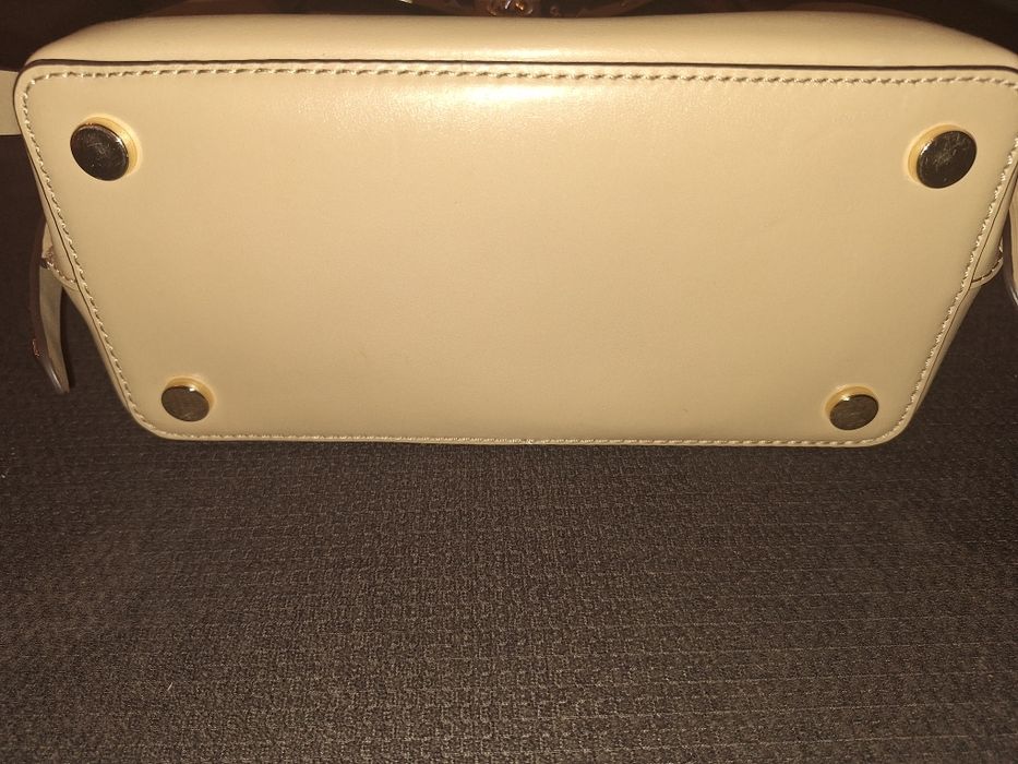 Michael Kors hamilton legacy