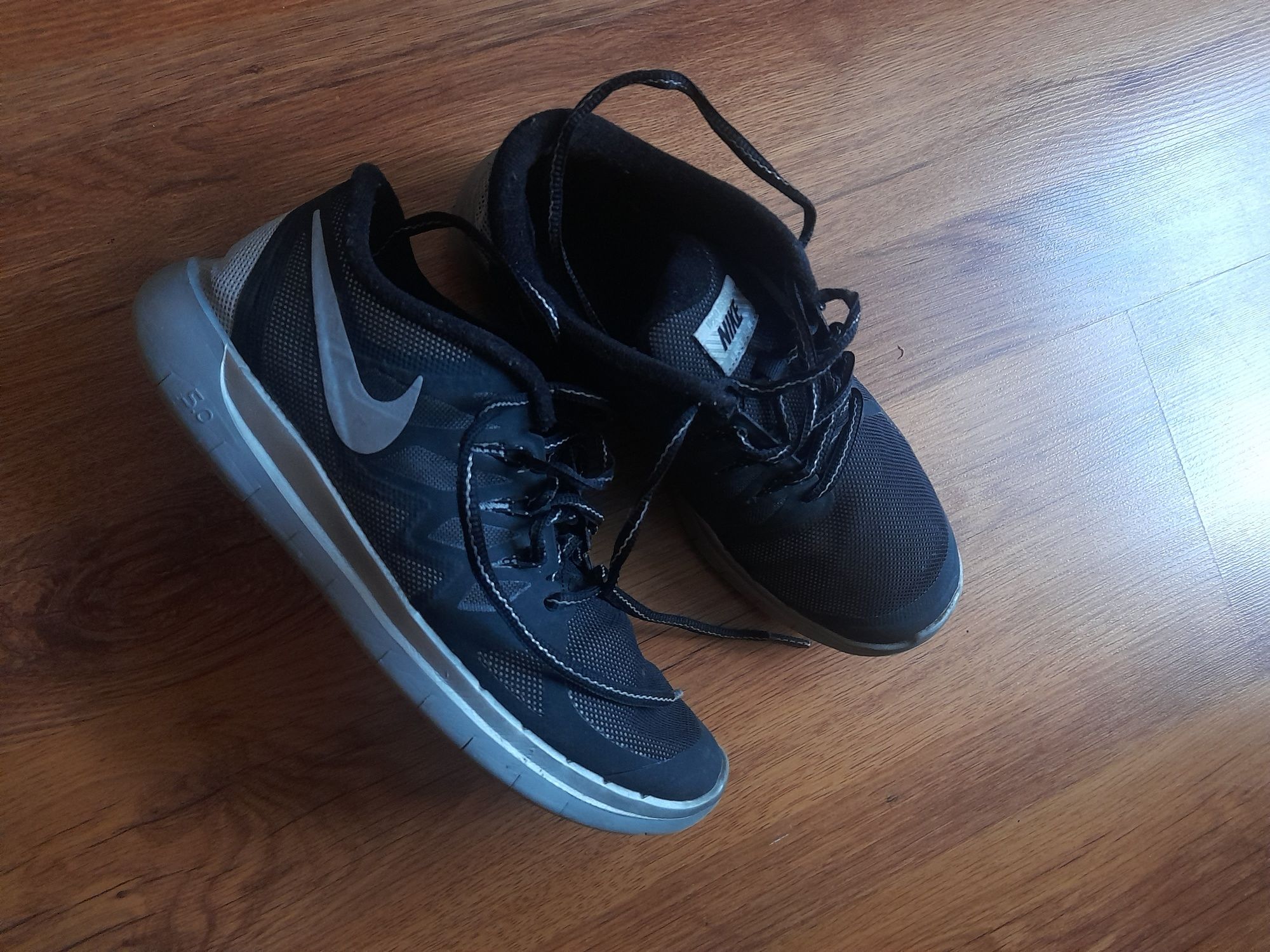 Nike free 5.0  H2O RAPEL маратонки 37.5 номер.