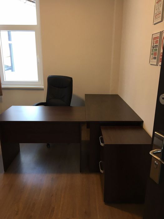 Mobilier birou dulap birou IT