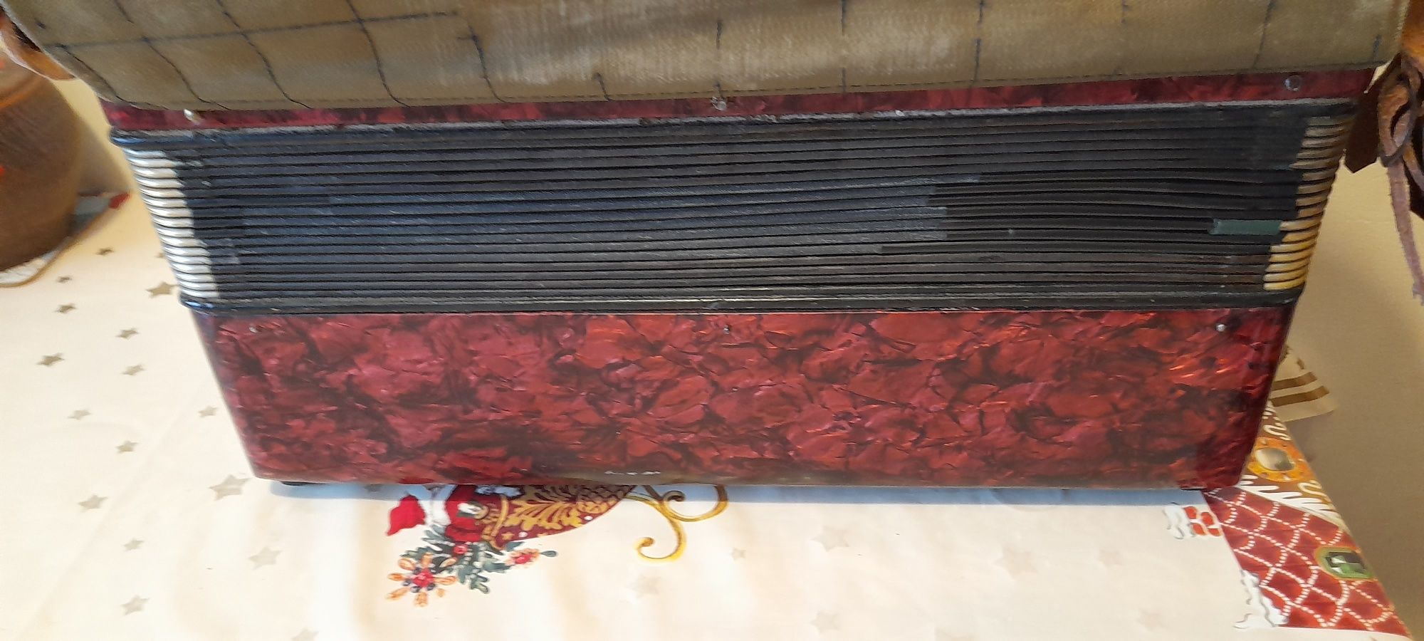 Acordeon  Hohner 80 bași