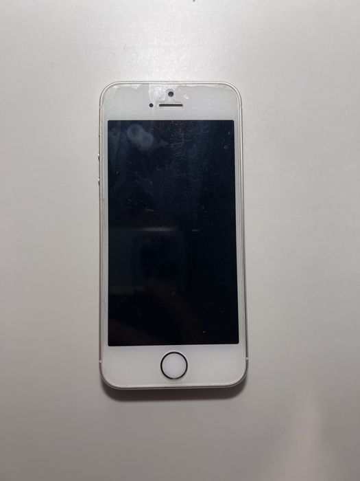 iPhone 5s цвят злато