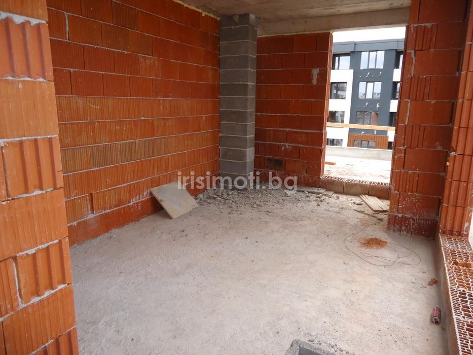 Продава се Двустаен апартамент в София, Студентски град - 93 кв.м за 1925 €/кв.м - Снимка #3