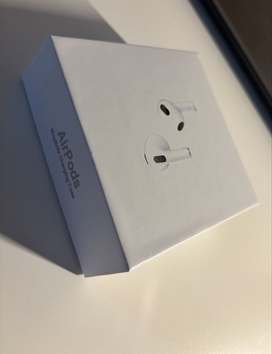 Casti Airpods 3