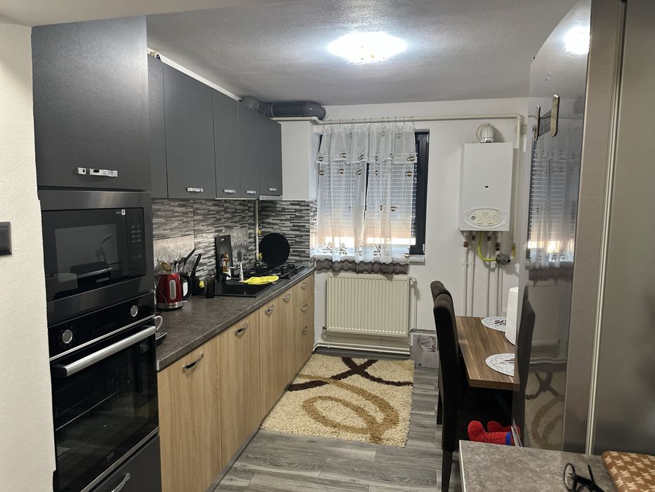 Apartament complet utilat bumbesti jiu