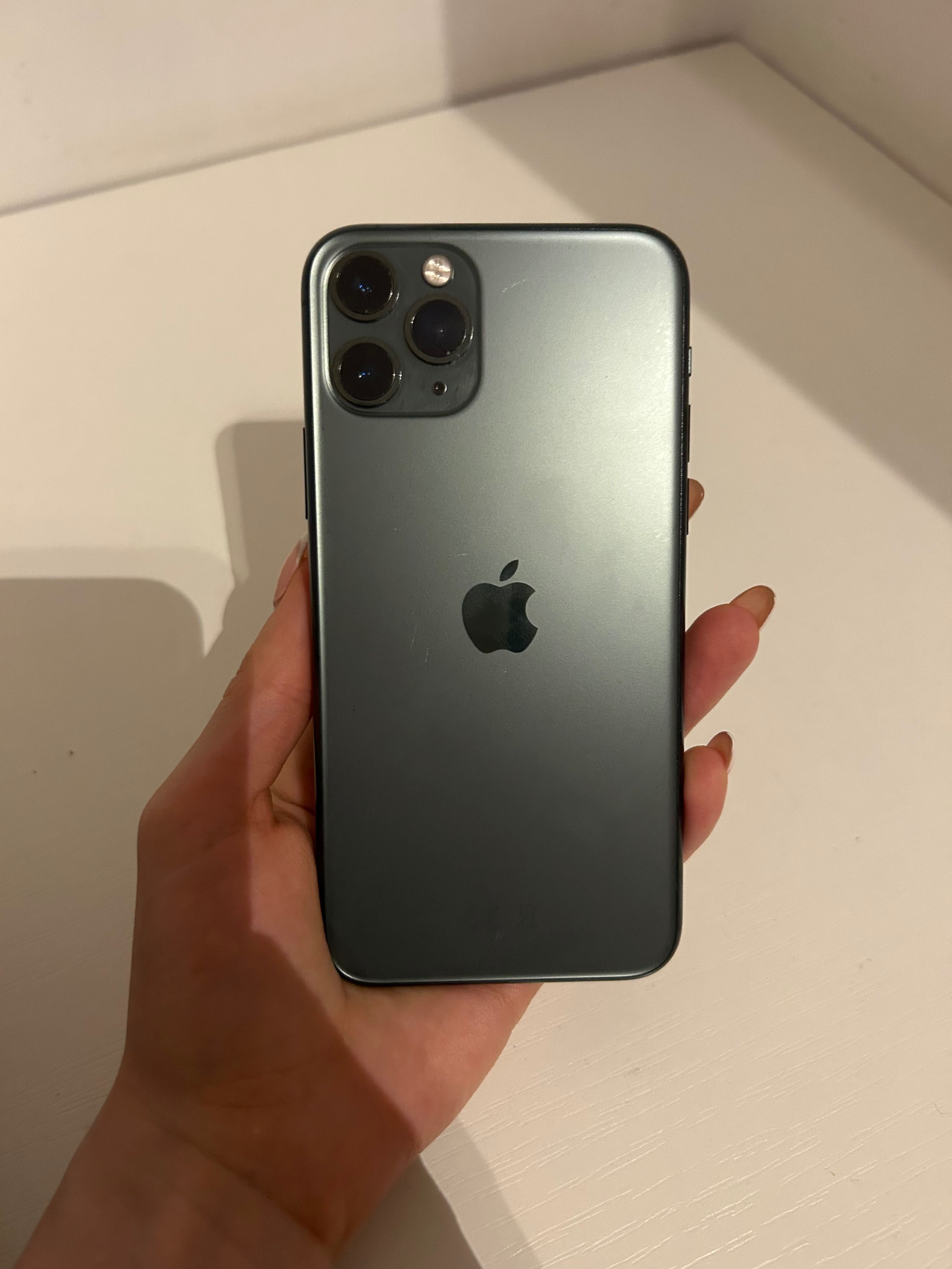 iPhone 11 Pro добро състояние