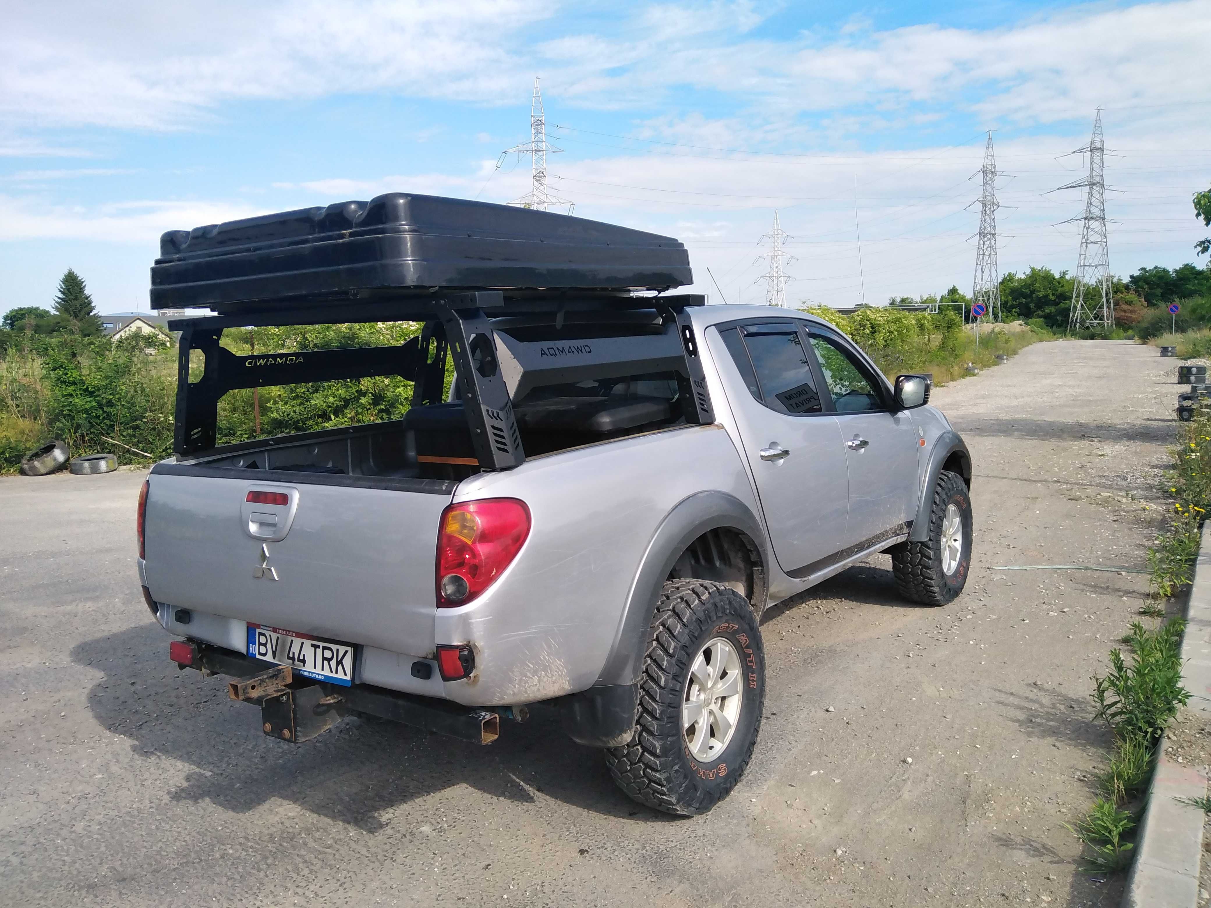 Mitsubishi L200 overlanding variante