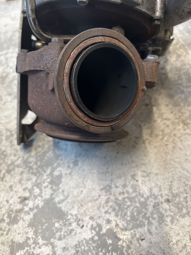 Turbina BMW Seria 3 e90 3.0d COD: 7796311