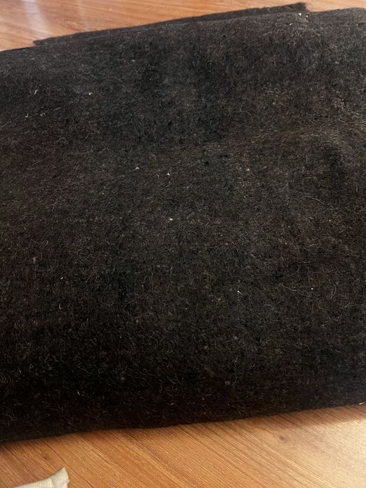Material pentru suman din lana