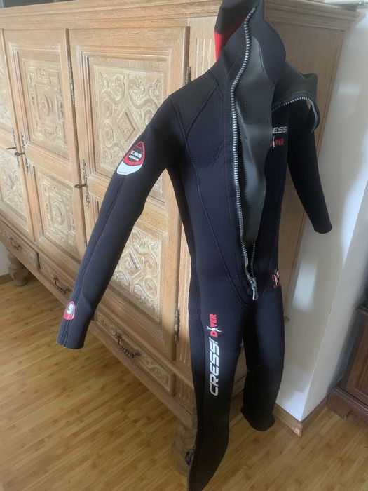 Costum scufundare copii