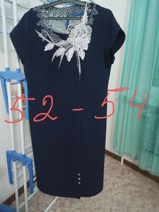 Продам платья  52-54-56