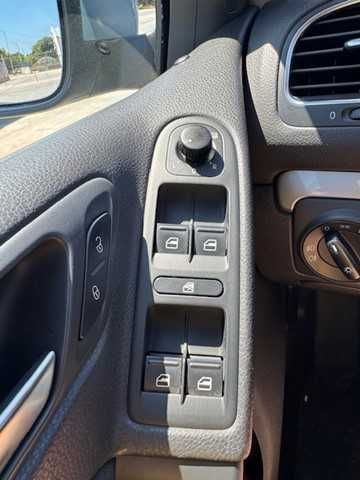 VW GOLF VI  / 2010 год. бензин 80к.с Купуван нов от Автотрейд Варна