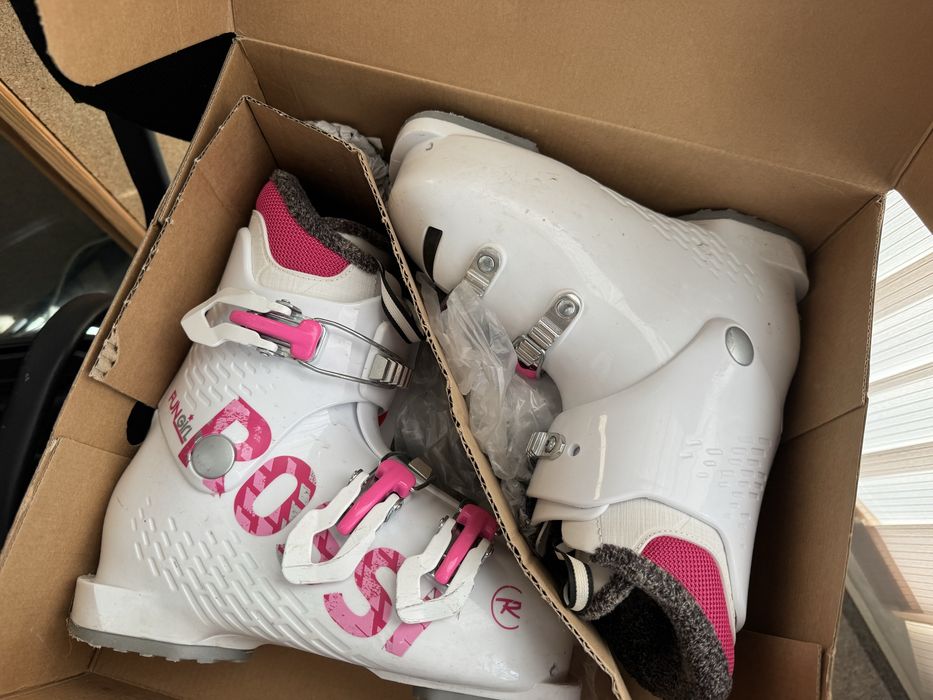 Детски ски обувки Rossignol