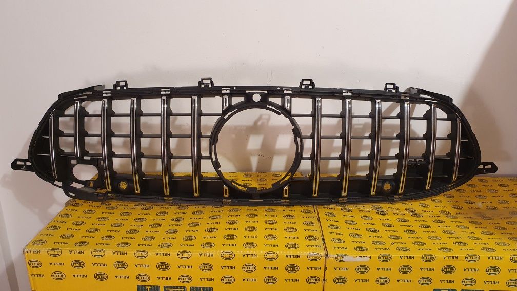 Grila masca radiator Mercedes Benz AMG GT W290 4 usi Panamericana