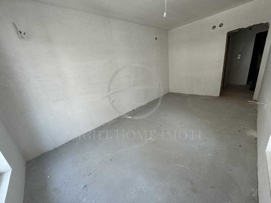 Продава се Двустаен апартамент в Пловдив, Христо Смирненски - 78 кв.м за 1313 €/кв.м - Снимка #4