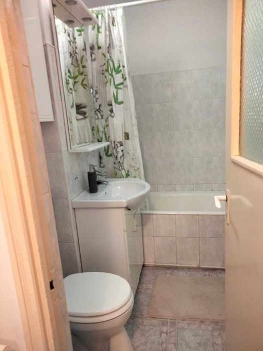 Garsoniera de închiriat Tractoru