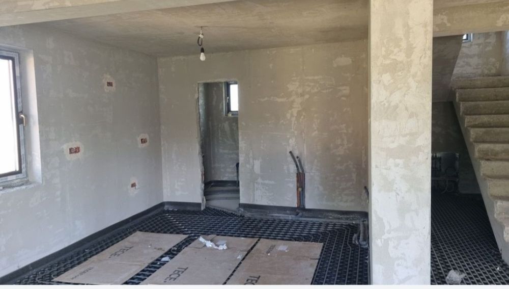 Tencuieli mecanizate