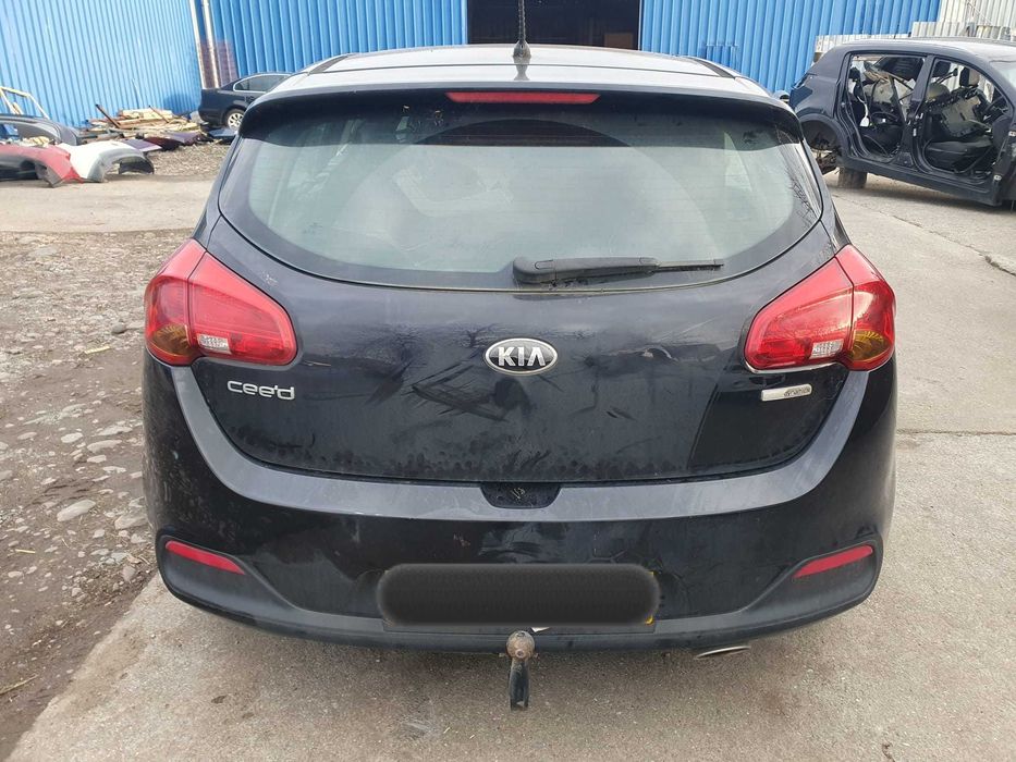Dezmembrez Kia Ceed 2 Ecodynamics 1.6 CRDI 2013