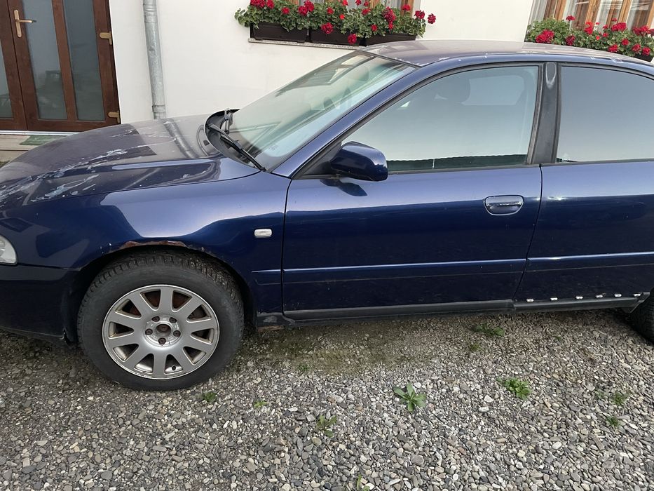 Dezmembrez Audi A4 B5