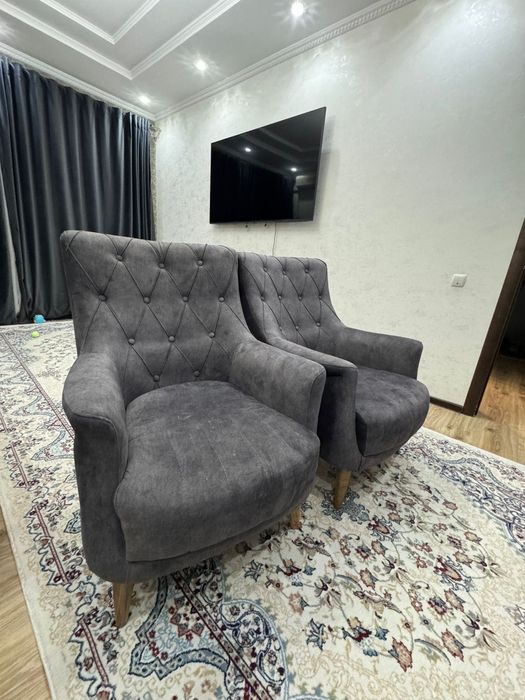 Продам кресла для залов и тд