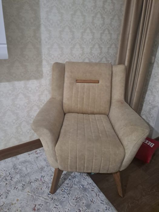 Кресло 5000 тысяч тенге