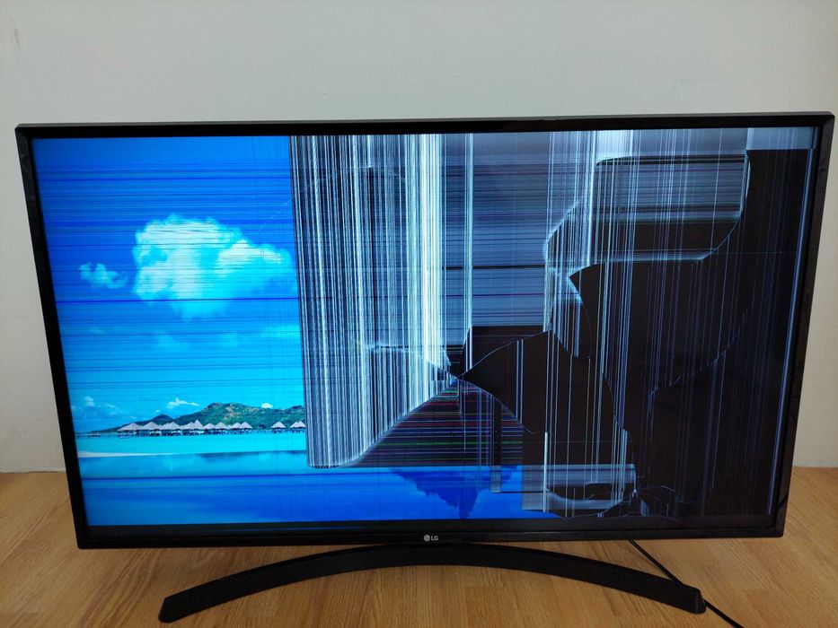 Televizor LED Smart LG, 108 cm, 43UK6470PLC, 4K Ultra HD,
Clasa A