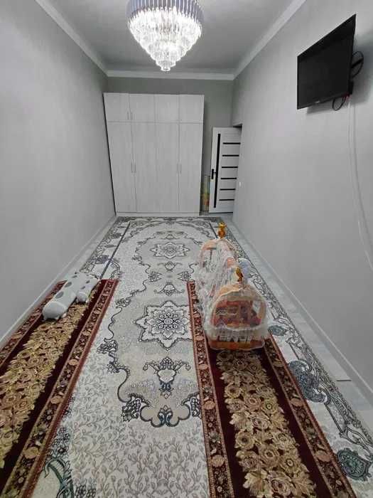 Янги домдан 1 хонали квартира барча жихозлари билан  сотилади 5-микрн