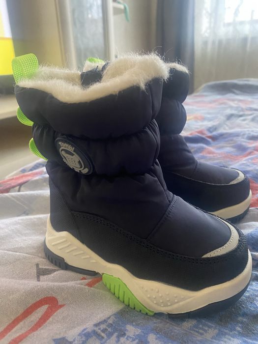 Деские ботинки 22