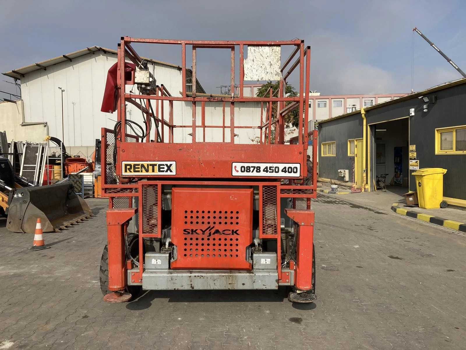 Автовишка Ножична Skyjack SJ8831 12м